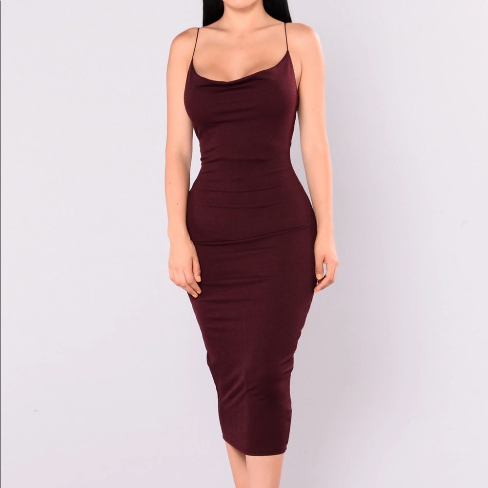 Fashion Nova - Cecilia Midi Dress